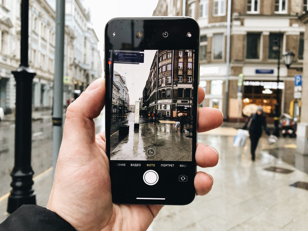 How to recover deleted photos on iphone